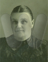 Mrs. James T. Cline