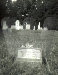 Freeland Maynard - grave marker