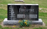Arles &amp; Maude Forsythe grave marker